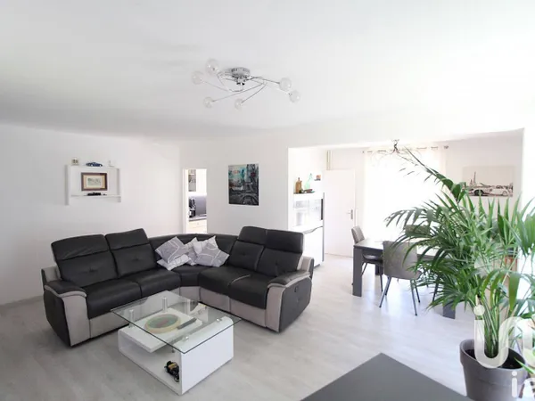 Appartement 5 pièces 99 m² 
