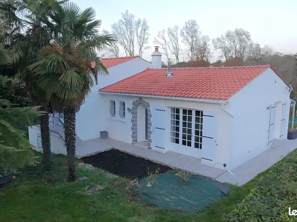 Maison rénovée entièrement 