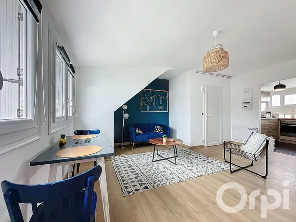 Vends appartement rénové avec vue dégagée 