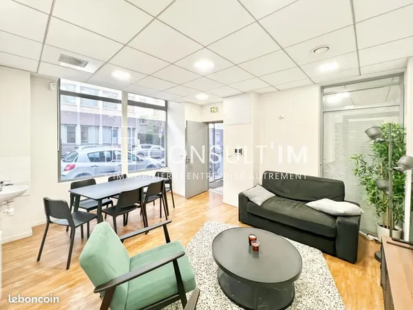 Bureau 120 m² 