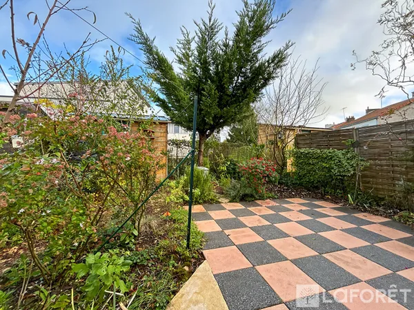 Studio 1 pièce 34 m² 
