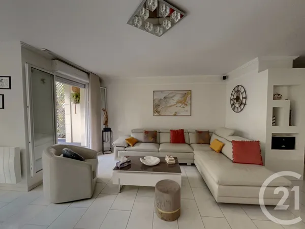 Appartement 5 pièces 80 m² 