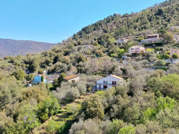 Terrain en individuel 3830 m² 