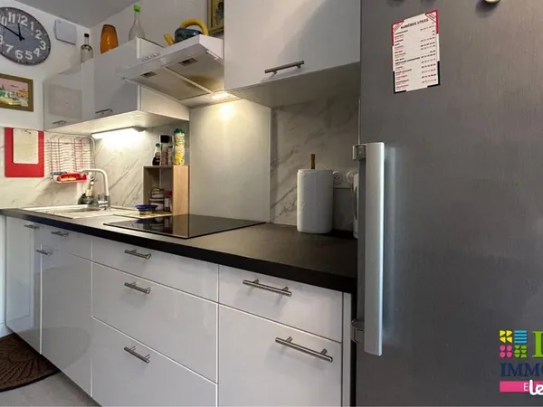 Studio 1 pièce 29 m² 