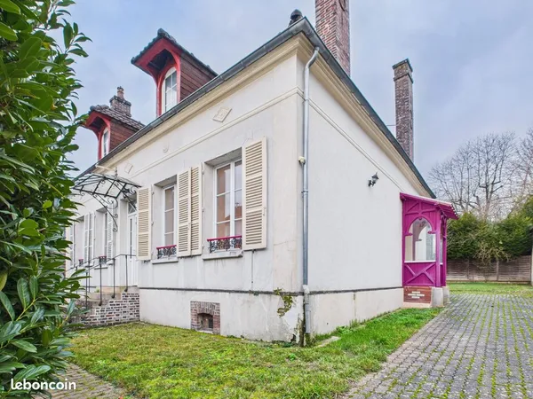 Propriété 6 pièces 170 m² 