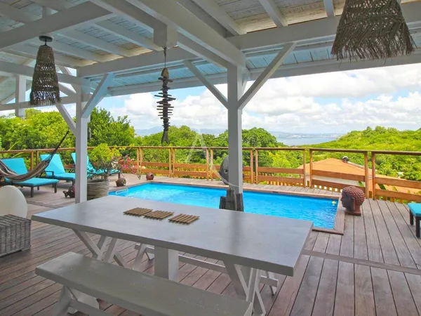 Maison 5 pièces 156 m² 