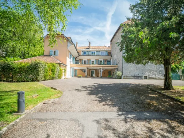 Appartement d'exception au sein d'une demeure historique - Gaill 