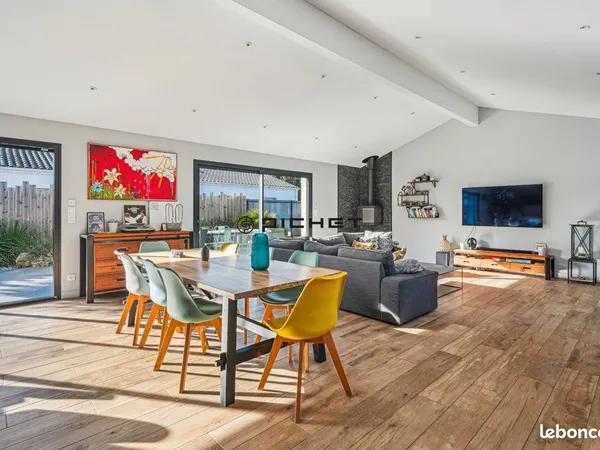 Maison 6 pièces 177 m² 