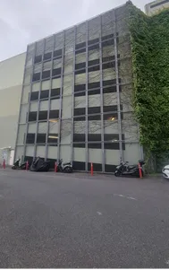 Parking 12 m² 