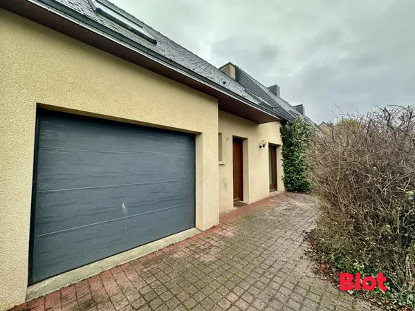 A VENDRE EN EXCLUSIVITE BLOT IMMOBILIER - RENNES LANDRY - MAISON TYPE 5 - GARAGE - JARDIN 