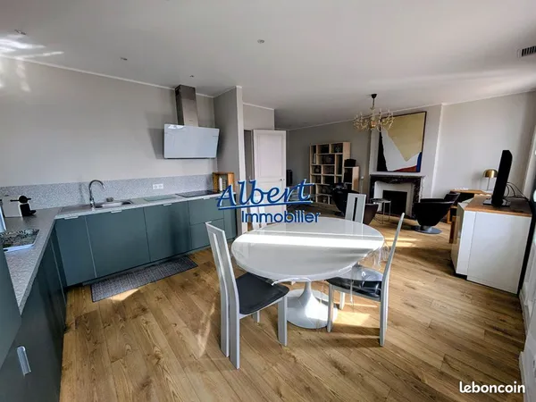 Appartement 4 pièces 79 m² 