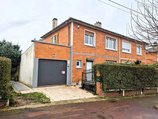 Maison 7 pièces 109 m² 