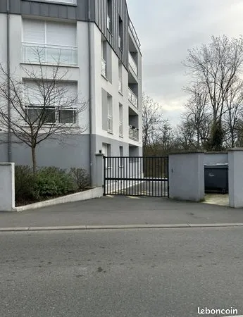 Box de stockage 13 m² 
