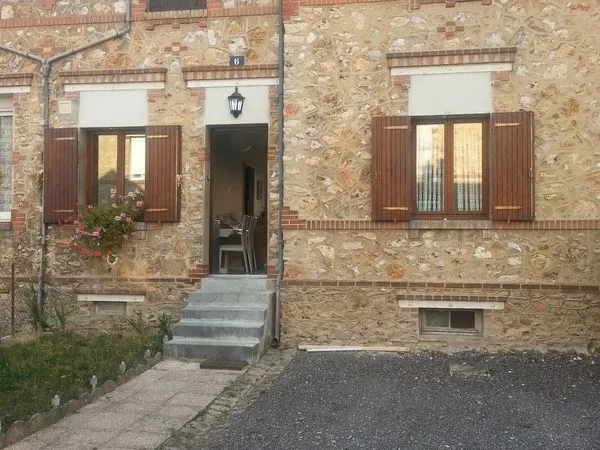 Sézanne, Maison proche du centre-ville 