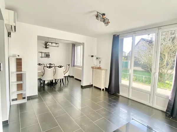 Maison indépendante à 1 km de la gare Rosny-sur-seine 