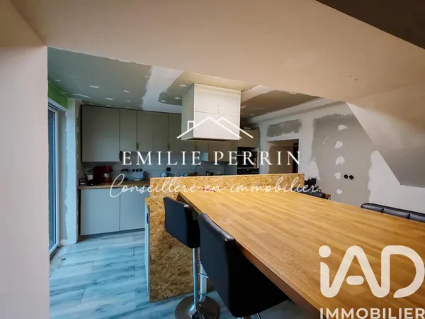 Maison 6 pièces 181 m² 