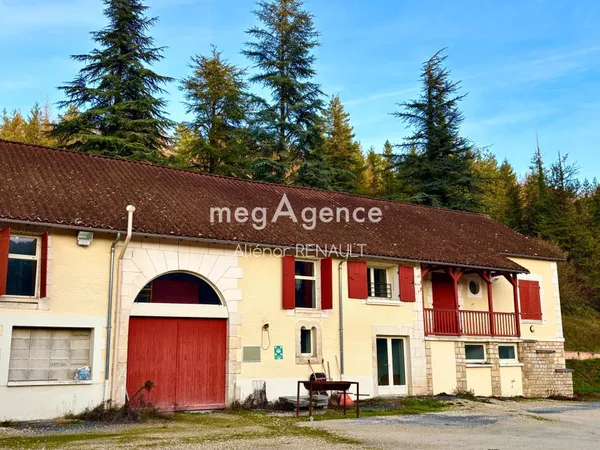 DOMAINE - (Salle de réception & maison privée) 