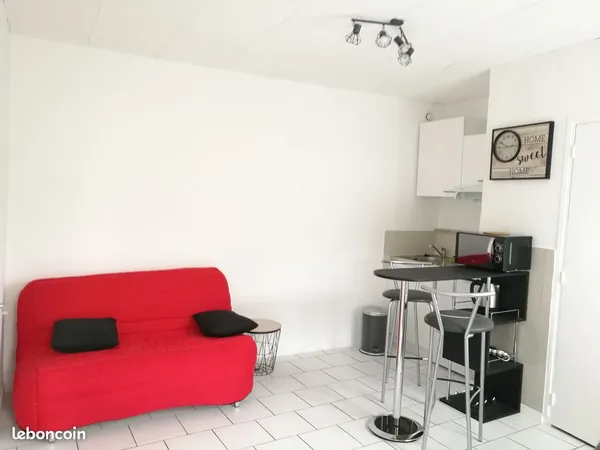 Studio meublé tout confort proche gare 