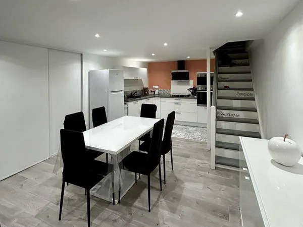 Maison de ville - T3 meublé 