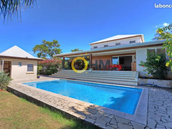 Bungalow 7 pièces 140 m² 