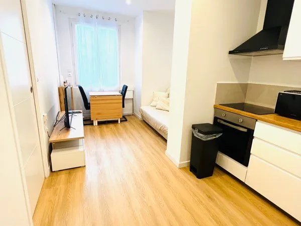 Appartement T2 - 28 m² - Marseille 7e (Pharo / Catalans) 