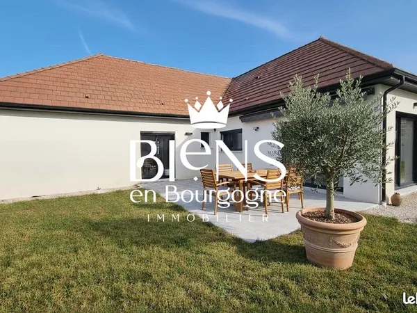 A 15 min environ de beaune, chalon et chagny, tres belle villa de plain pied de 2023 
