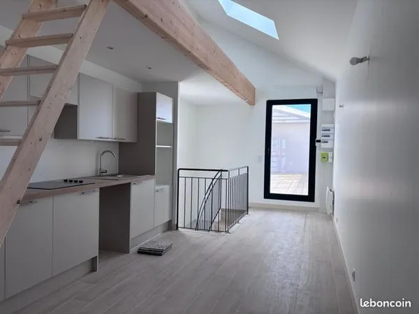 Appartement 4 pièces 121 m² 