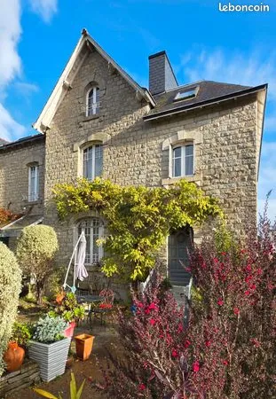 Maison 7 pièces 180 m² 