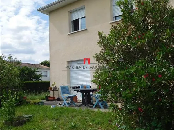Pavillon 4 pièces 81 m² 