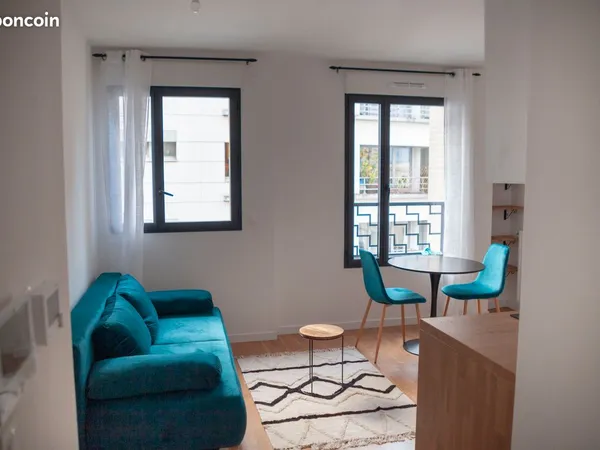 Location joli studio lumineux meublé 