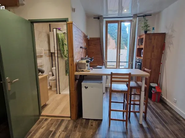 Appartement F2 meublé 