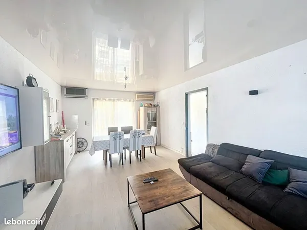 Maison de centre ville 140m2 avec 4ch. + garage 350m2 