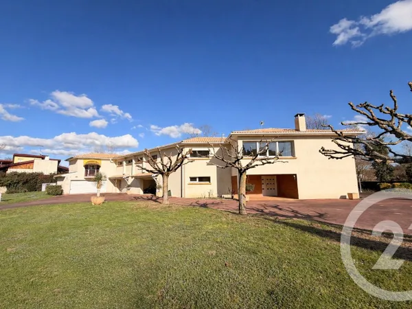 Maison 6 pièces 308 m² 
