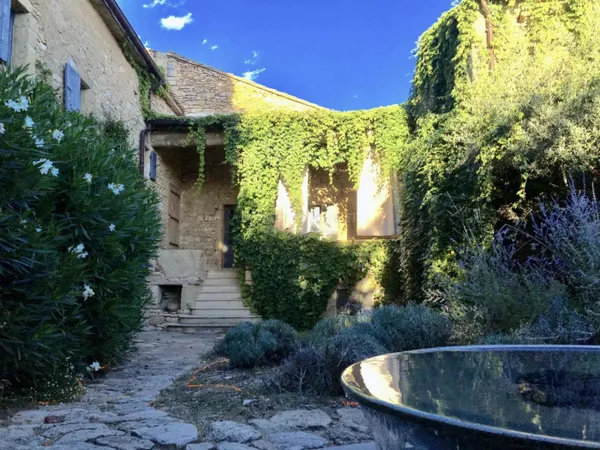 Propriété de charme et de caractère avec vue panoramique jusqu'a 