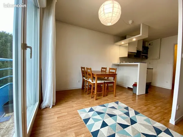 Studio 1 pièce 31 m² 