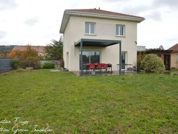 Maison 4 pièces 104 m² 