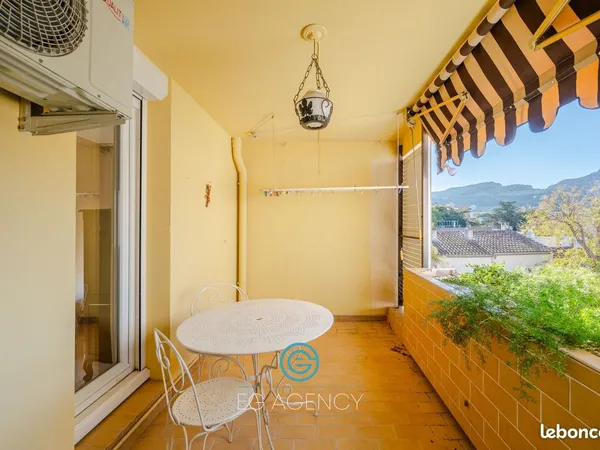 Appartement 4 pièces 75 m² 