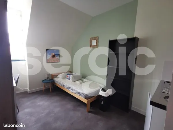 Appartement 1 pièce 12 m² 