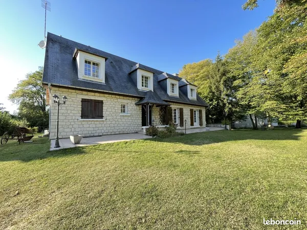Maison 7 pièces 220 m² 