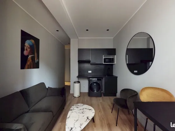 Studio 1 pièce 22 m² 