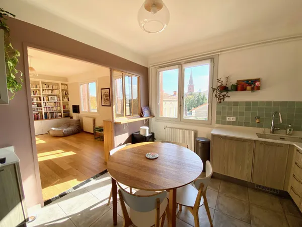 Coeur Minimes, T4 entièrement rénové, 85m², dernier étage, jardin partagé 