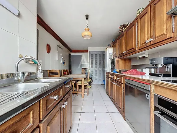 Maison 6 pièces 169 m² 