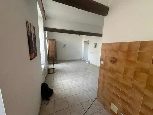Appartement 1 pièce 27 m² 