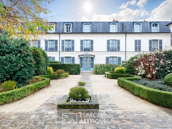 Loft avec terrasse ou Bureaux professionnels 