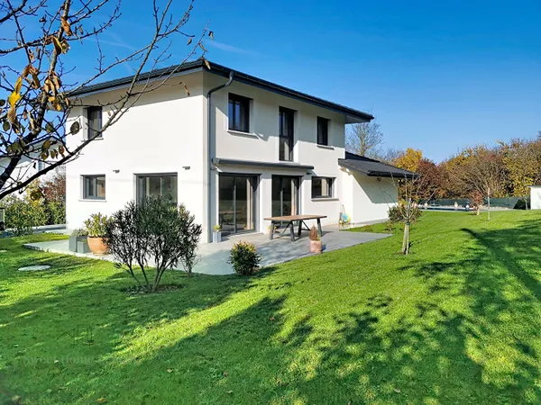 Maison 4 pièces 133 m² 