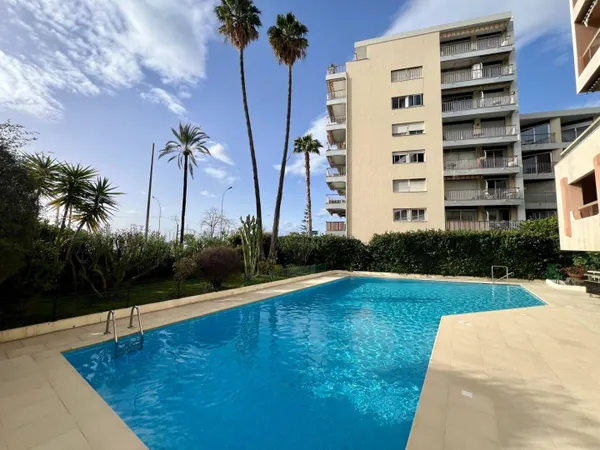 Appartement 2 pièces 60 m² 