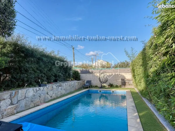 Maison 6 pièces 140 m² 