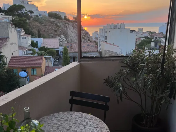 Location courte durée (1 mois) charmant T3 vue mer 