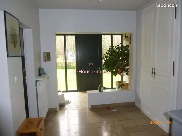 Maison 9 pièces 210 m² 