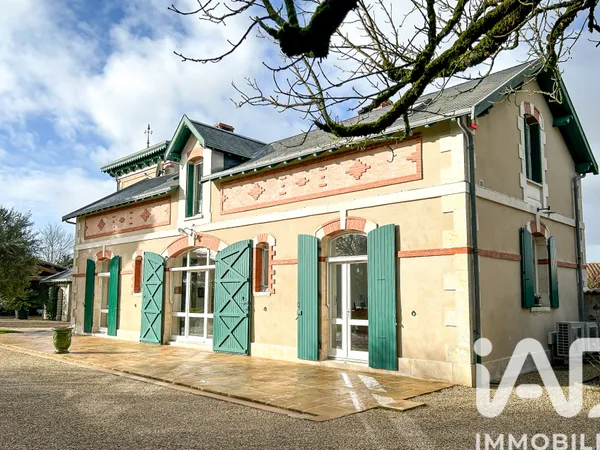 Maison 8 pièces 188 m² 